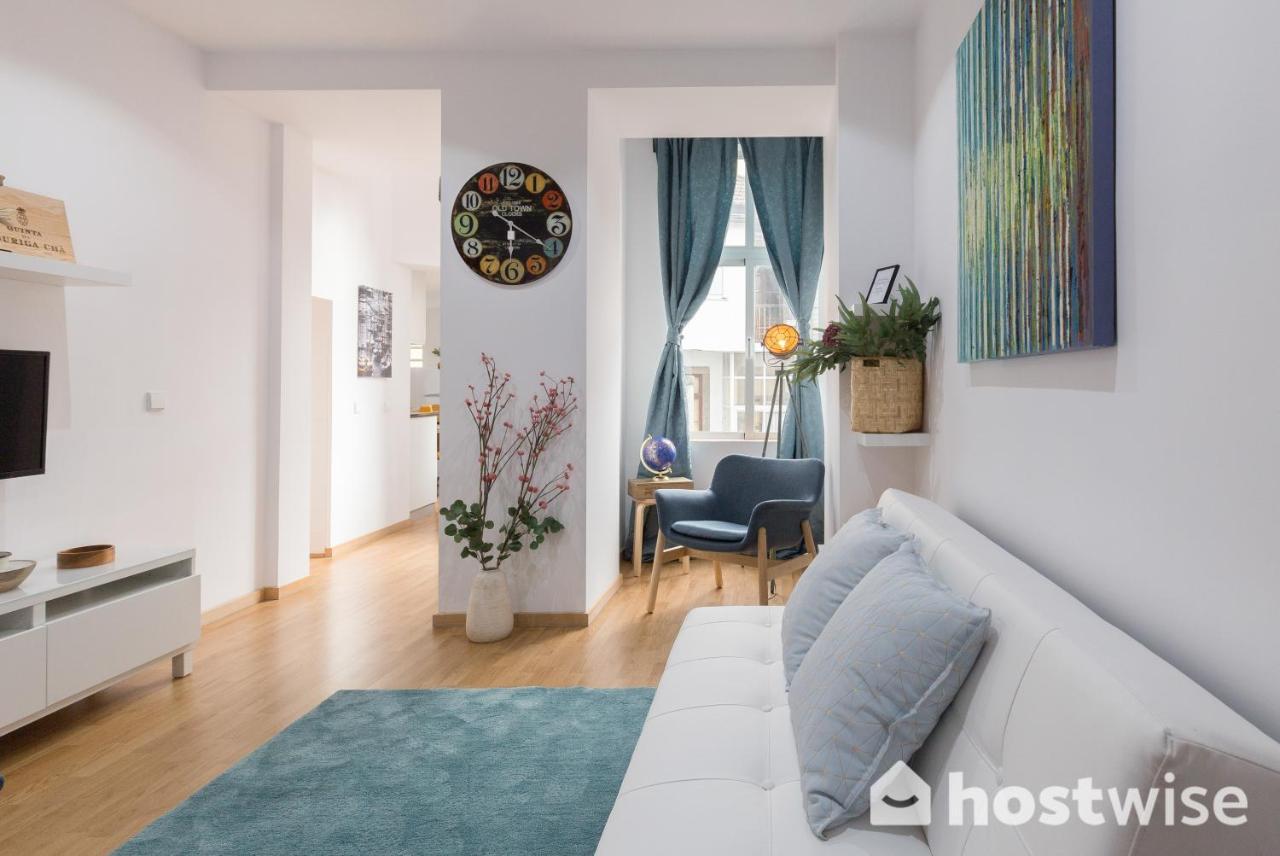 Host Wise - Colorful Fresh Flats - Batalha Apartment ปอร์โต ภายนอก รูปภาพ