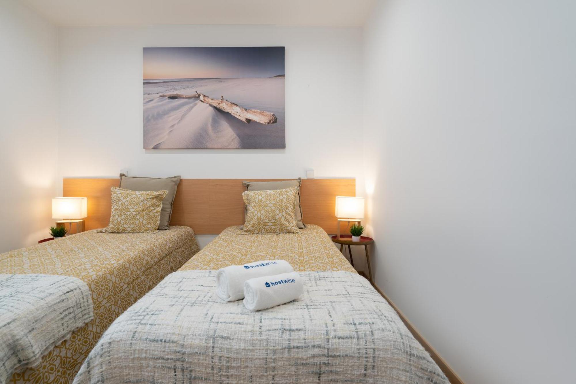 Host Wise - Colorful Fresh Flats - Batalha Apartment ปอร์โต ภายนอก รูปภาพ