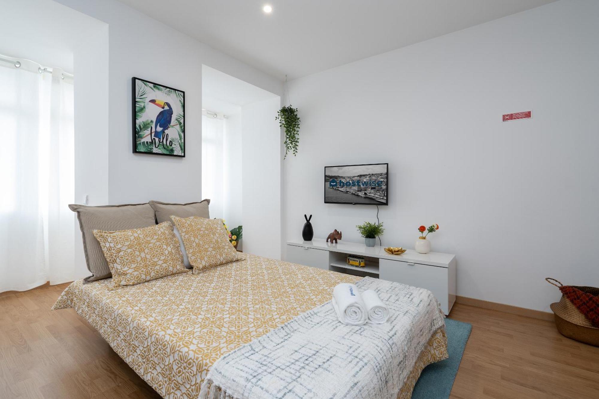 Host Wise - Colorful Fresh Flats - Batalha Apartment ปอร์โต ห้อง รูปภาพ
