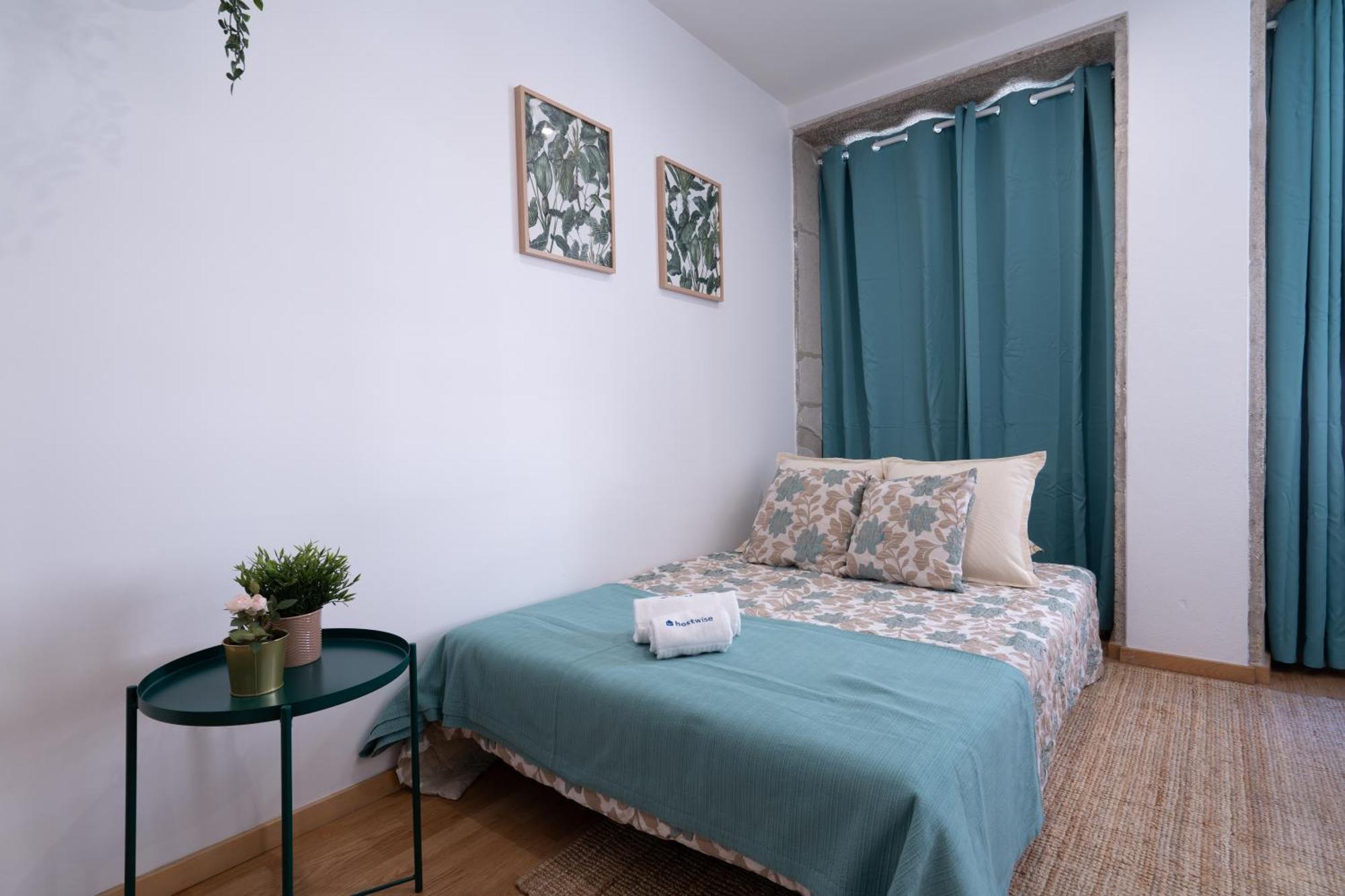 Host Wise - Colorful Fresh Flats - Batalha Apartment ปอร์โต ห้อง รูปภาพ