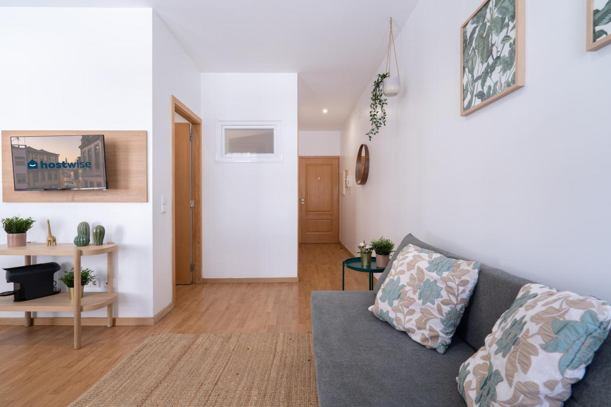 Host Wise - Colorful Fresh Flats - Batalha Apartment ปอร์โต ห้อง รูปภาพ