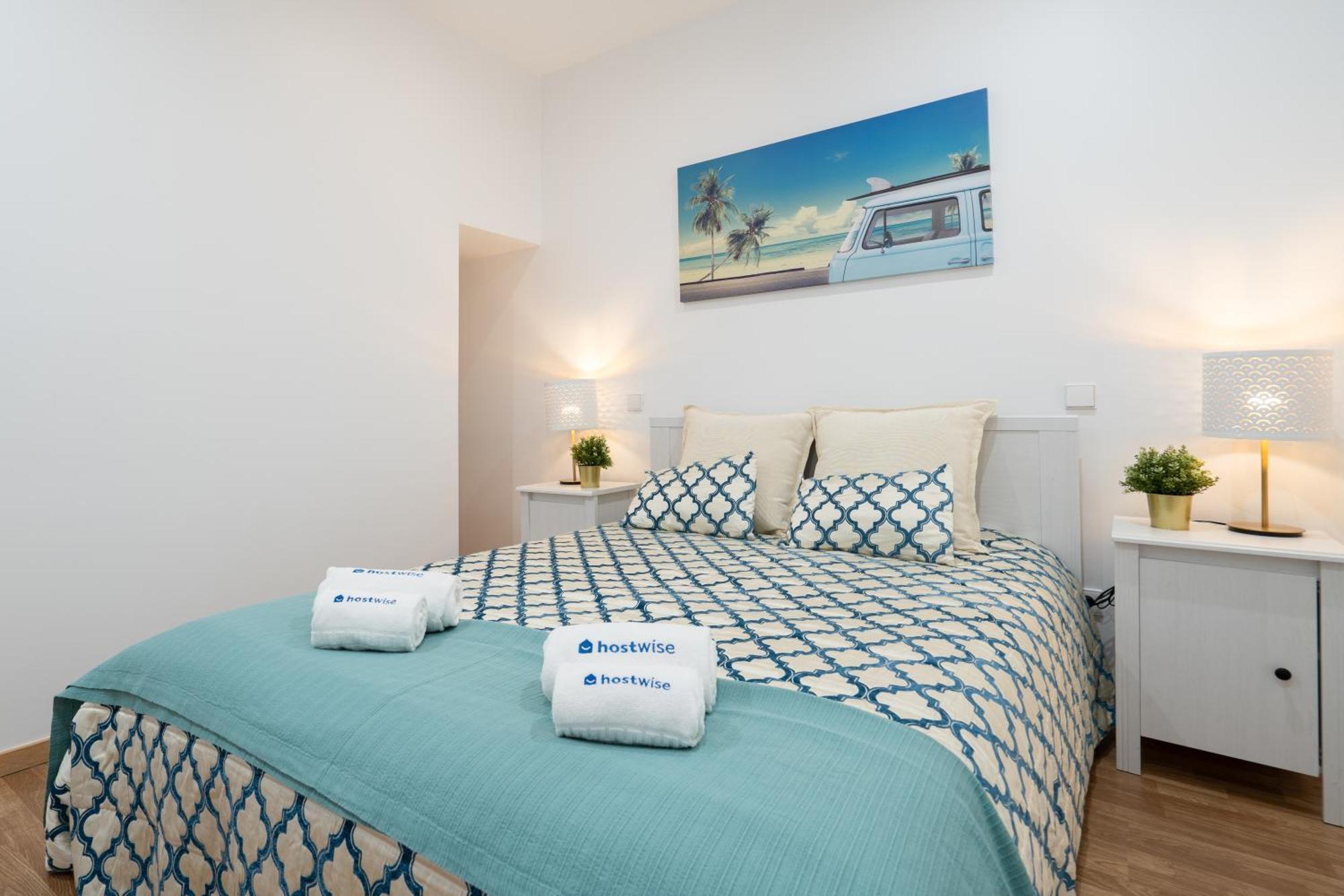 Host Wise - Colorful Fresh Flats - Batalha Apartment ปอร์โต ห้อง รูปภาพ