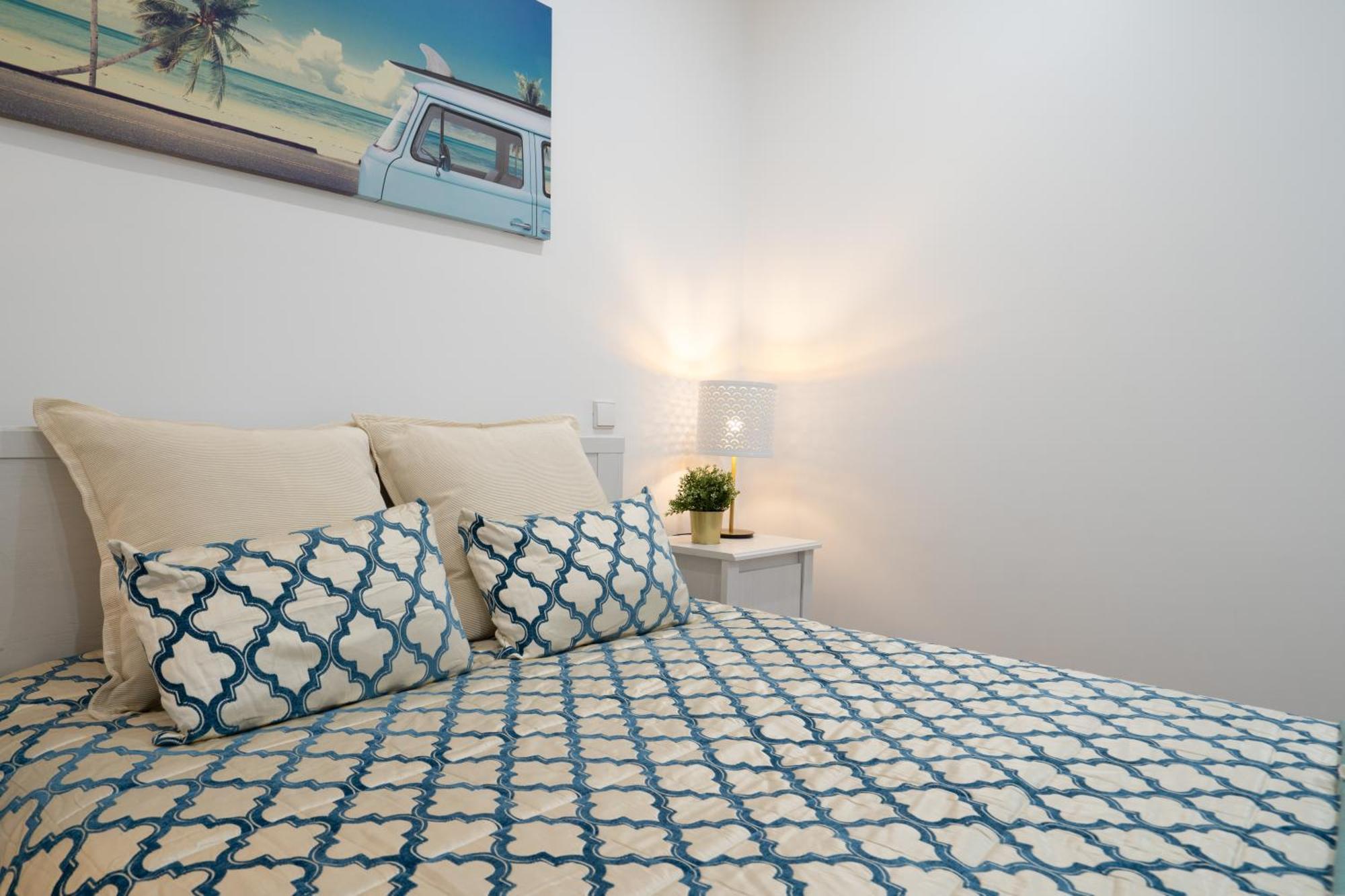 Host Wise - Colorful Fresh Flats - Batalha Apartment ปอร์โต ห้อง รูปภาพ